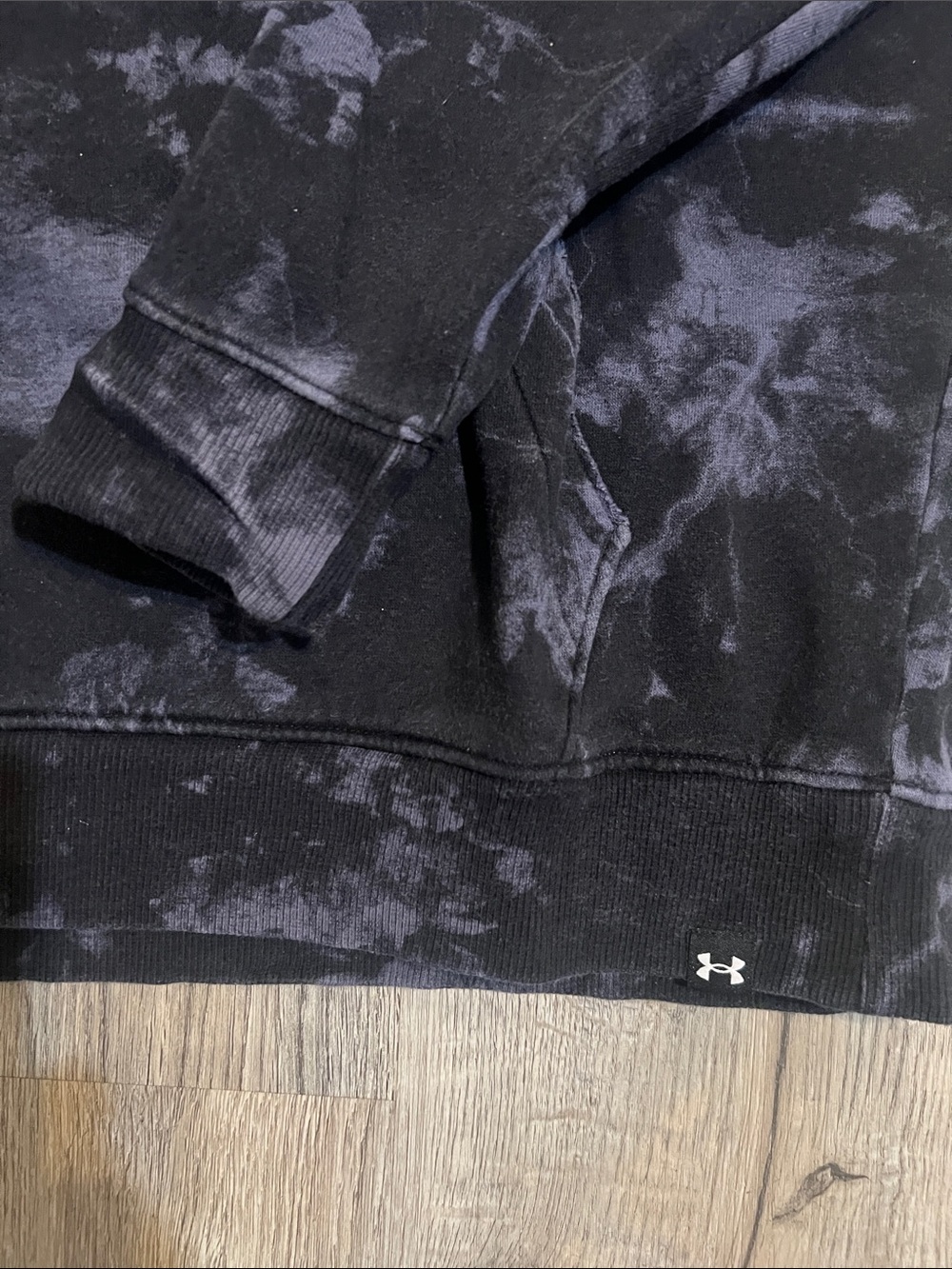 Under armor - Picture 2 of 2